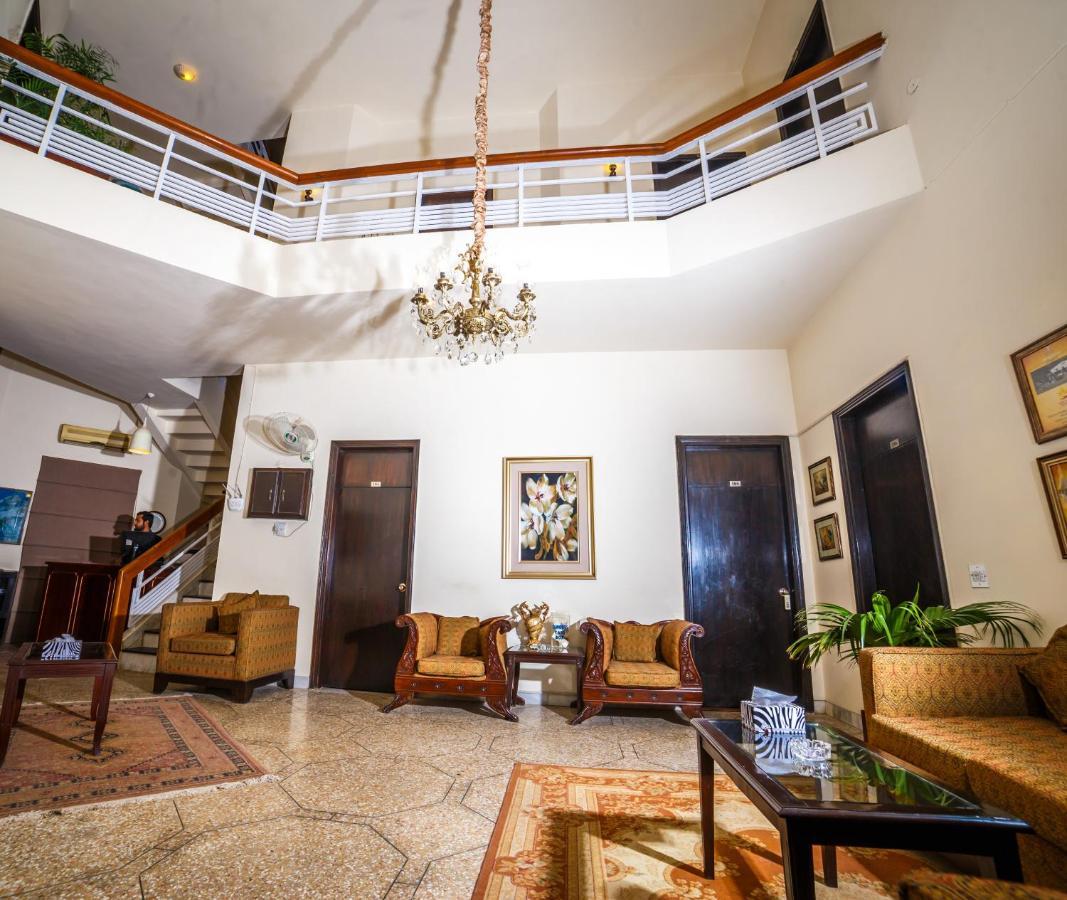 Vip House Hotel Peshawar Exterior photo
