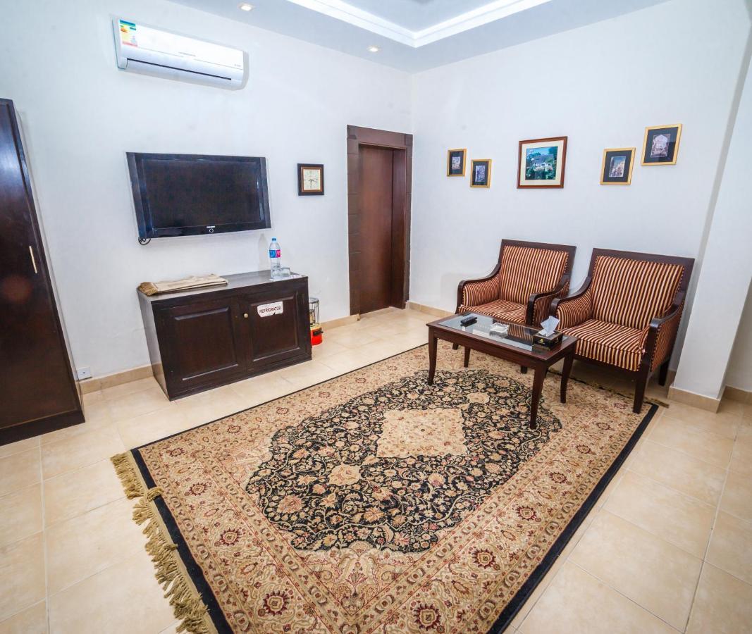 Vip House Hotel Peshawar Exterior photo