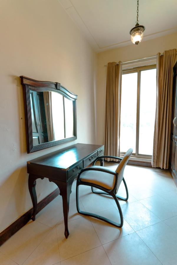 Vip House Hotel Peshawar Exterior photo